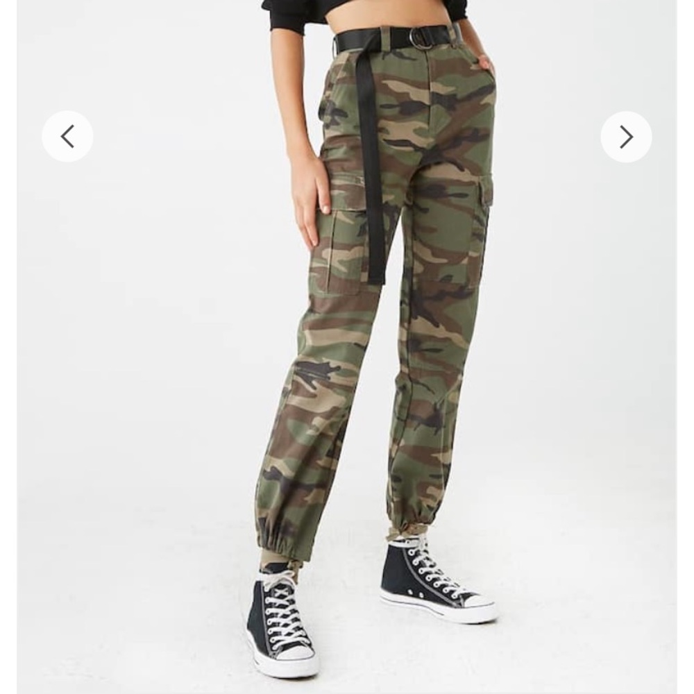 Camouflage Print Joggers NWT